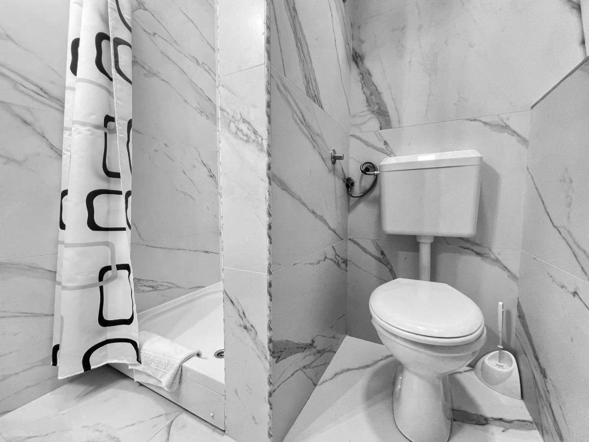 Stan Na Dan Sebastijan Apartment Баня Лука Екстериор снимка